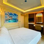 Ak Residence